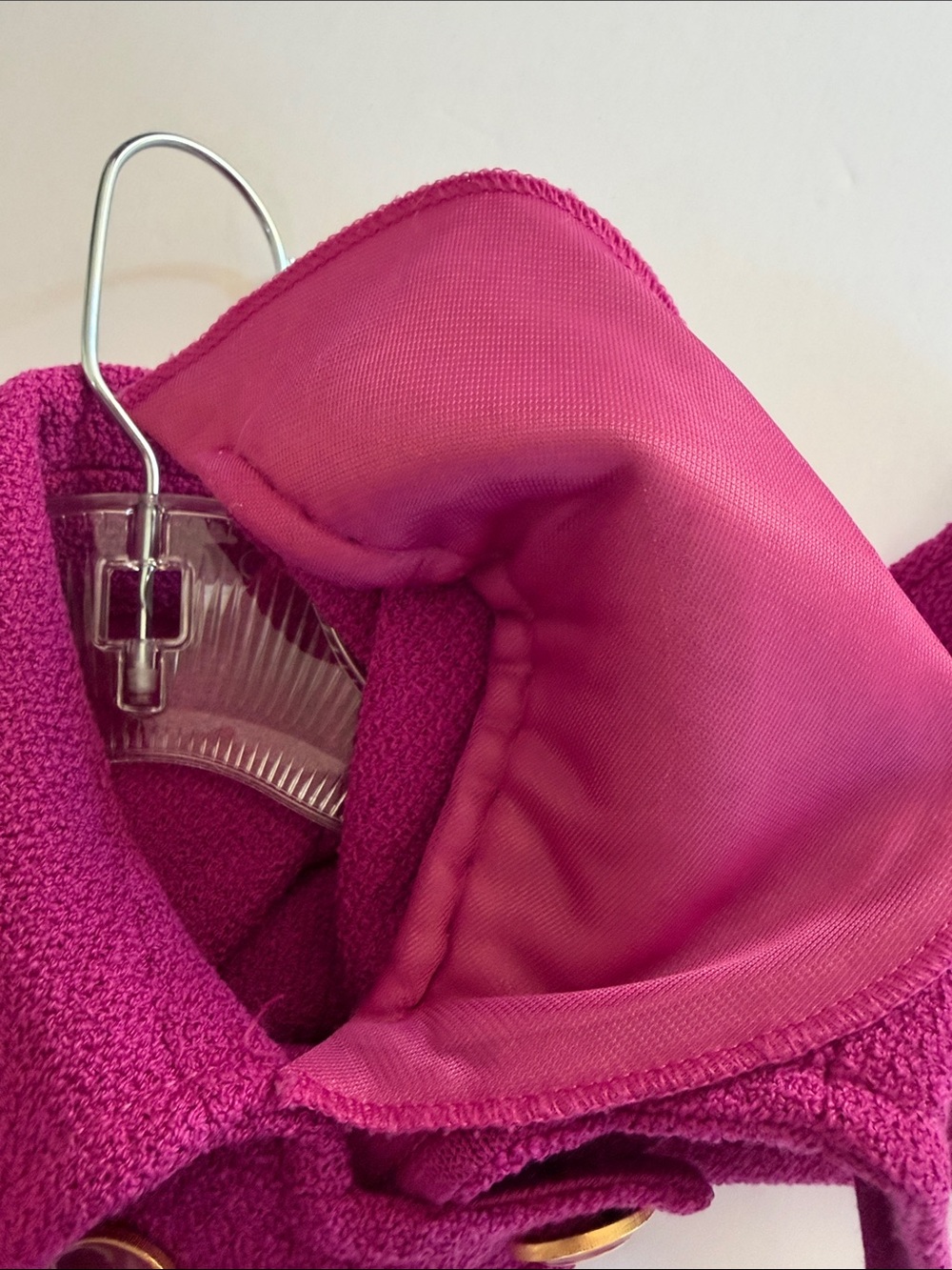 St. John Collection Magenta Santana Knit Jacket Size 8 Double Breasted Designer - Picture 9 of 9